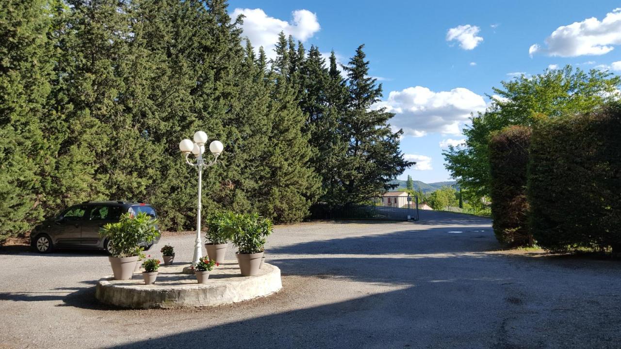 Le Mas Du Colombier Cadenet Buitenkant foto
